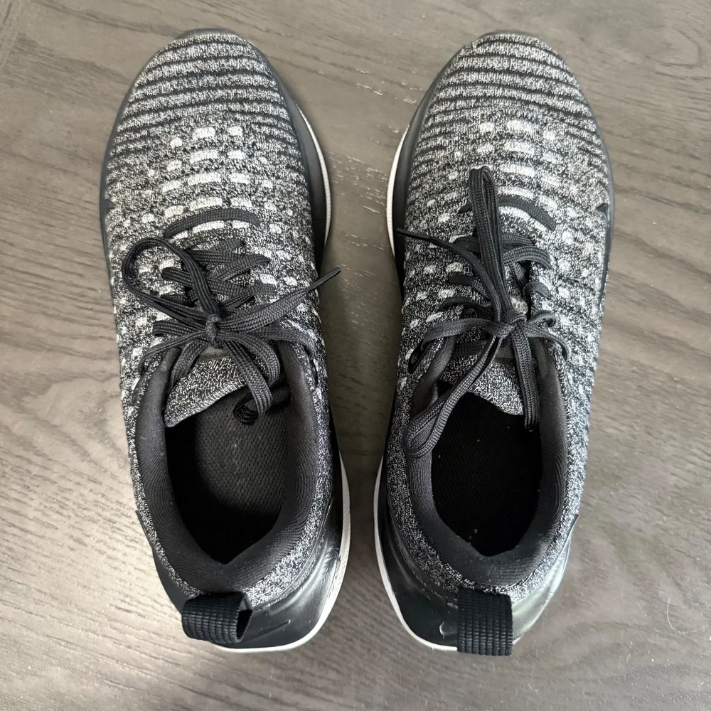 Nike Women’s Shoes ReactX‎ Infinity Run 4 Oreo Size 9